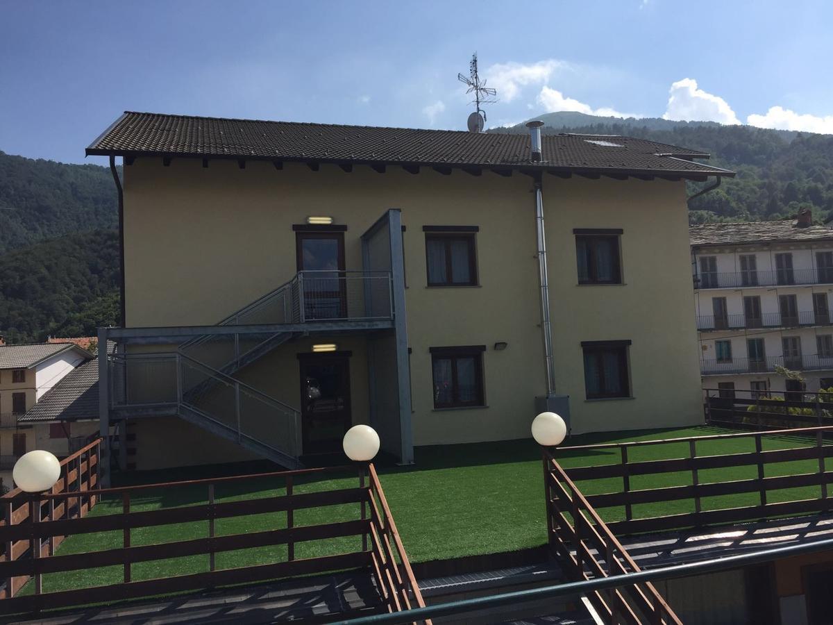 Spazio Gran Paradiso Guest House Alpette Esterno foto